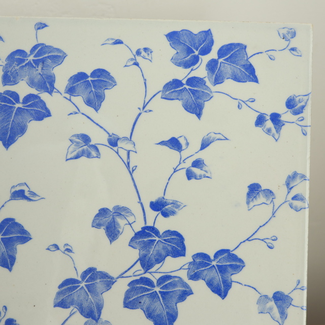 アンティーク タイル アイビー フランス クレイユモントロー製 Creil Montereau