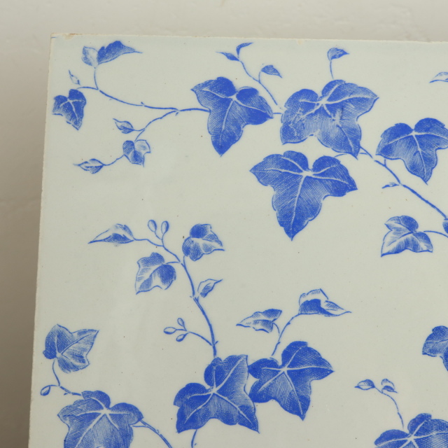 アンティーク タイル アイビー フランス クレイユモントロー製 Creil Montereau