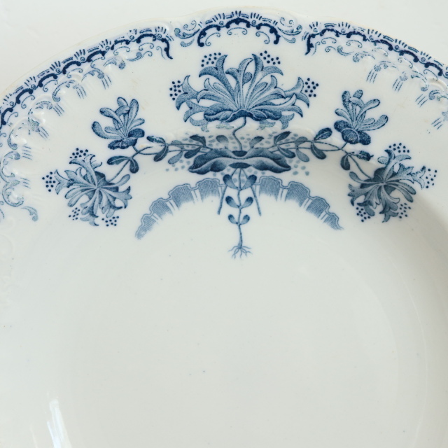 アンティーク プレート 深皿 レジャンス REGENCE フランス サンタマン製 SAINT AMAND HAMAGE NORD