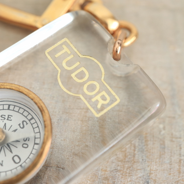 ブルボンキーホルダー チュードル 方位磁針 TUDOR