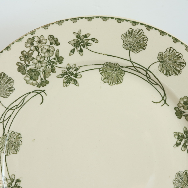 アンティークプレート ゼラニウム 皿 GERANIUM フランス サルグミンヌ製 U&C SARREGUEMINES