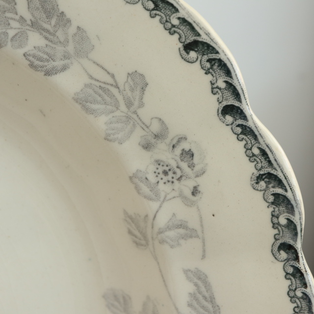 アンティーク プレート ナンテ NANTAIS 深皿 フランス ショワジールロワ製 CHOISY LE ROI