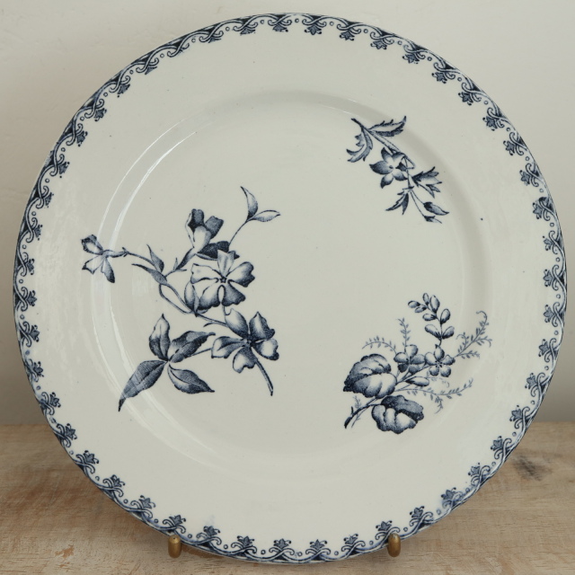 アンティークプレート デザート皿 VEGA フランス サルグミンヌ製 U&C SARREGUEMINES