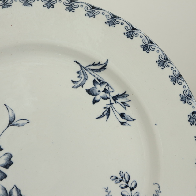 アンティークプレート デザート皿 VEGA フランス サルグミンヌ製 U&C SARREGUEMINES