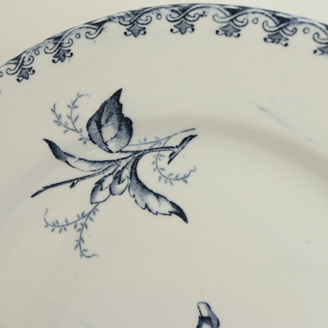 アンティークプレート デザート皿 VEGA フランス サルグミンヌ製 U&C SARREGUEMINES