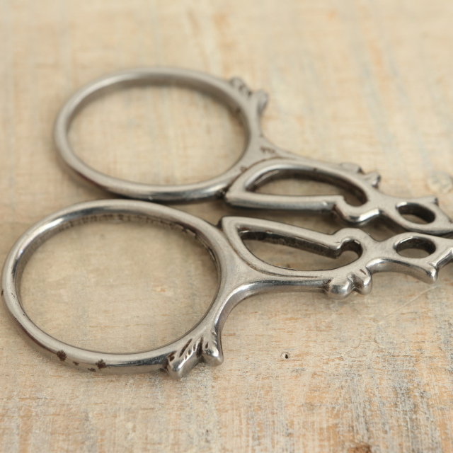 アンティーク手芸はさみ フランス ノジャン製 NOGENT