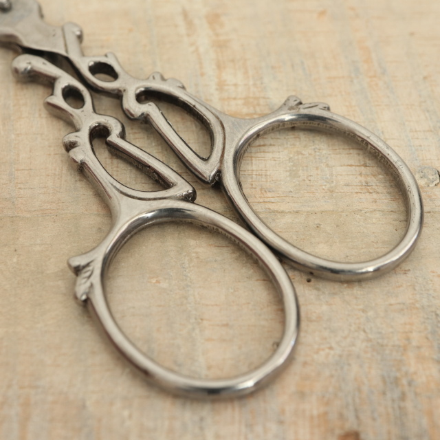 アンティーク手芸はさみ フランス ノジャン製 NOGENT