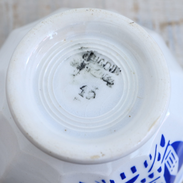 アンティーク カフェオレボウル ルルド スカラップ SOUVENIR DE LOURDES フランス ディゴワン製 Digoin