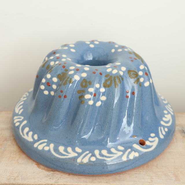 クグロフ型 小花 ライトブルー 16cmサイズ アルザス地方 スフレンハイム焼き 陶器製
