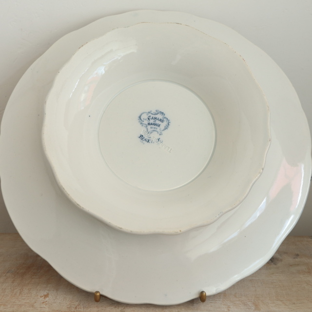 フランス製　Saint-Amandのコンポティエ SAINT AMAND製「ACACIA」シリーズのアンティークコンポティエです。