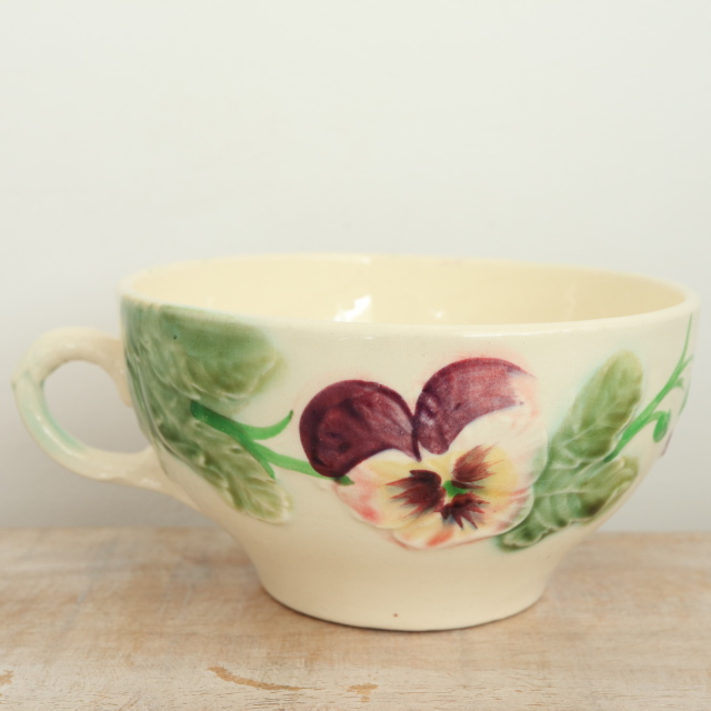 アンティーク ショコラカップ＆ソーサー パンジー バルボティーヌ フランス ショワジールロワ製 Choisy le Roi