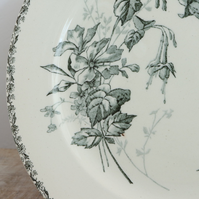 アンティーク プレート 皿 フランス ショワジールロワ製 CHOISY LE ROI