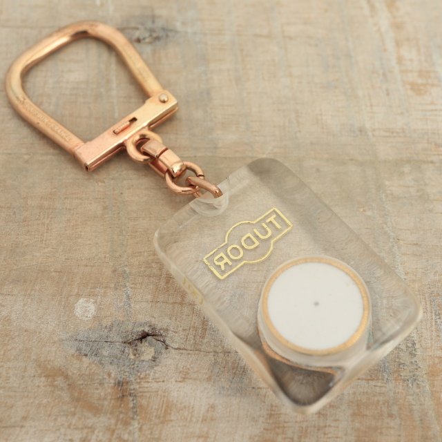 ブルボンキーホルダー チュードル 方位磁針 TUDOR