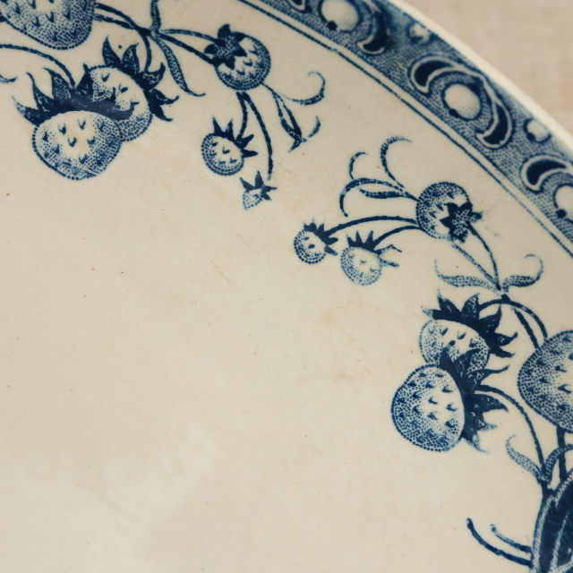 アンティーク ラヴィエ イチゴ オーバル皿 フランス サルグミンヌ製 ARLETTE U&C SARREGUEMINES