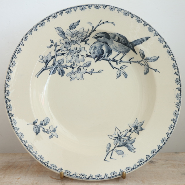 アンティークプレート ファヴォリ 深皿 フランス サルグミンヌ製 FAVORI SARREGUEMINES