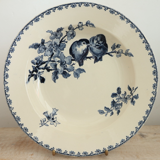 アンティークプレート ファヴォリ 深皿 フランス サルグミンヌ製 FAVORI SARREGUEMINES