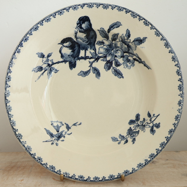 アンティークプレート ファヴォリ 深皿 フランス サルグミンヌ製 FAVORI SARREGUEMINES