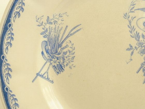 アンティーク皿 WATTEAU U&C SARREGUEMINES製