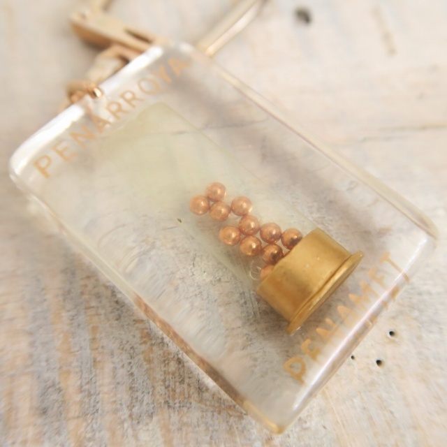 ブルボンキーホルダー 散弾銃の薬莢 PENARROYA PENAMET