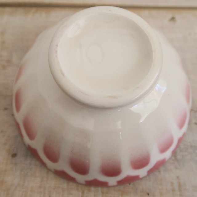 アンティーク プチ カフェオレボウル ワインレッド ウロコ Moulin des Loups製