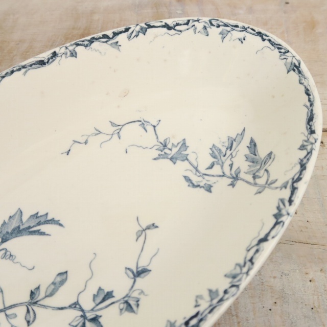 リュネビルKG シンプルながら美しいラヴィエ アンティーク オーバル皿 ラヴィエ PASSIFLORE KG LUNEVILLE