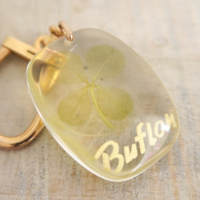 ブルボンキーホルダー 四つ葉のクローバー Buflon