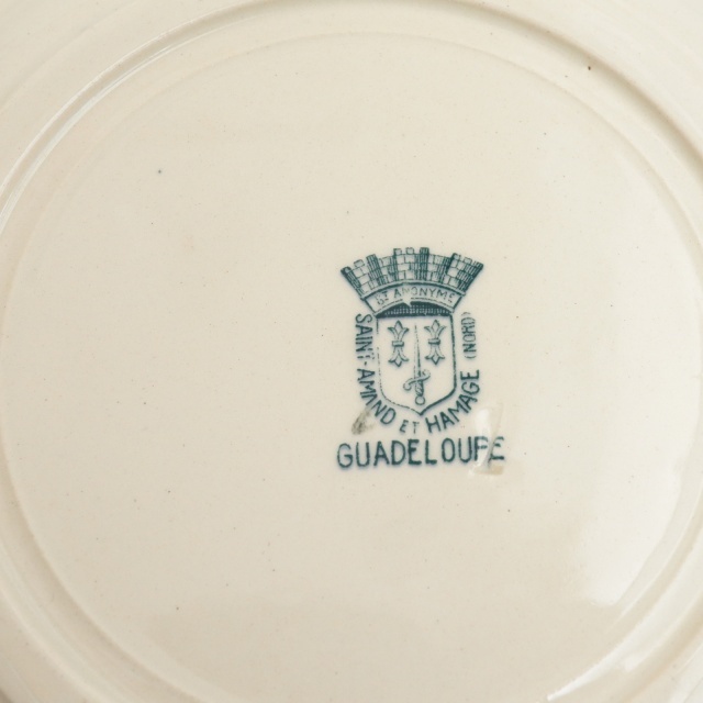 アンティークプレート グアドループ デザート皿 GUADELOUPE フランス サンタマン製 SAINT AMAND HAMAGE