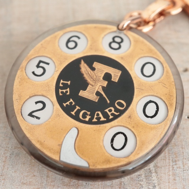 ブルボンキーホルダー フィガロ LE FIGARO