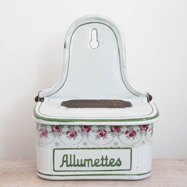 BB社 ローズガーランド アンティーク ホウロウ アリュメット缶 ALLUMETTES