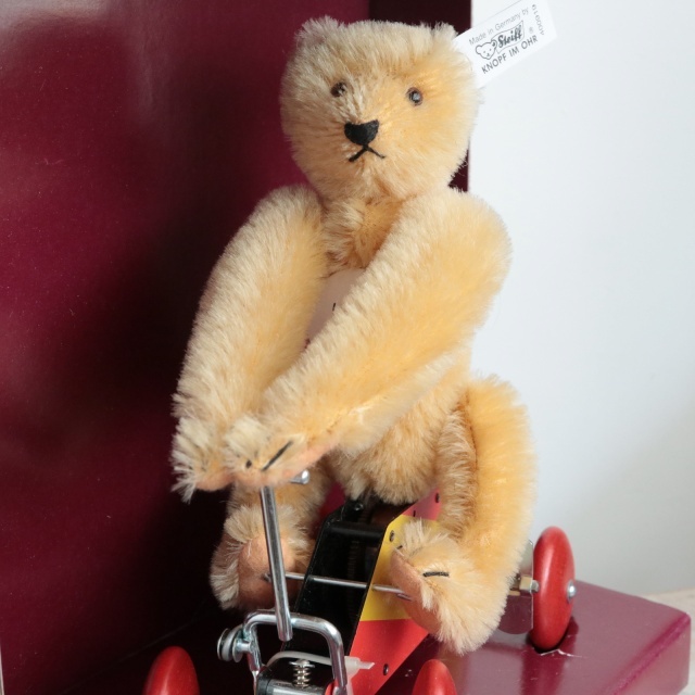 シュタイフ テディベア Steiff UR TEDDY MUSEUM COLLECTION