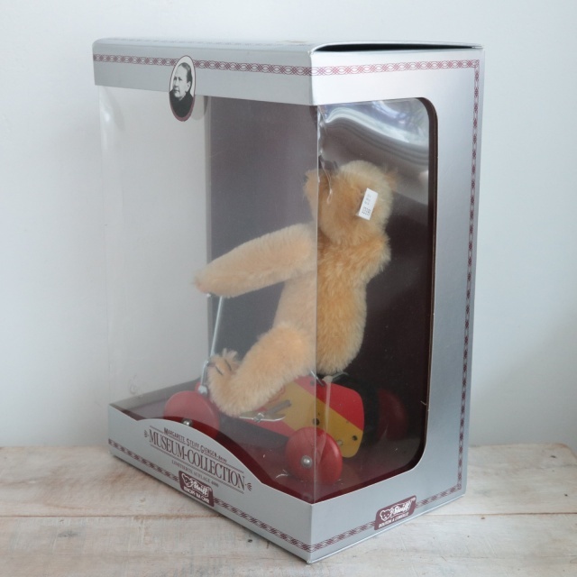 シュタイフ テディベア Steiff UR TEDDY MUSEUM COLLECTION