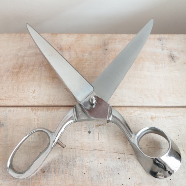 ノジャン製 裁ちばさみ Nogent Professional scissors Tailleur Paris 25cm