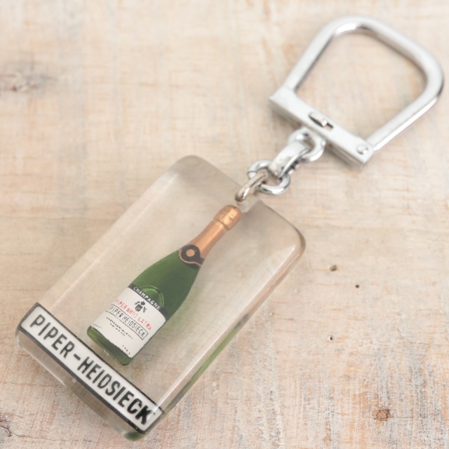 ブルボンキーホルダー シャンパン PIPER HEIDSIECK