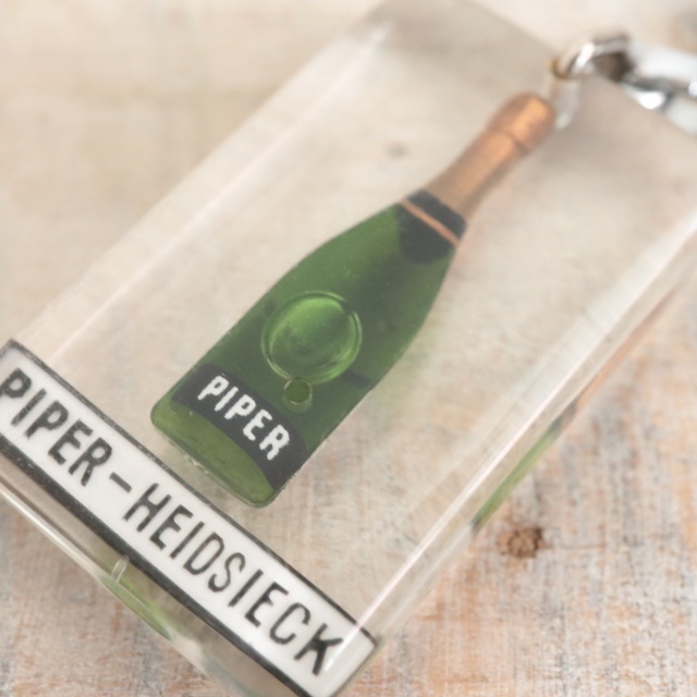 ブルボンキーホルダー シャンパン PIPER HEIDSIECK