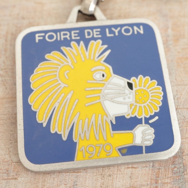 エルベ・モルバン オジスキーホルダー FOIRE DE LYON 1979 AUGIS
