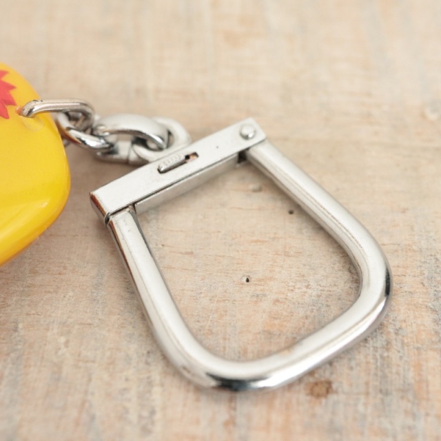 ブルボンキーホルダー 新聞 LA VOIX DU NORD