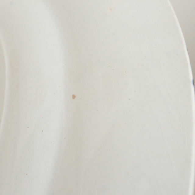 美品 フランスアンティーク プレート ショワジールロワ窯 小鳥と野薔薇 深皿 アンティーク ショワジールロワChoisy le Roi Takouの小鳥の深皿