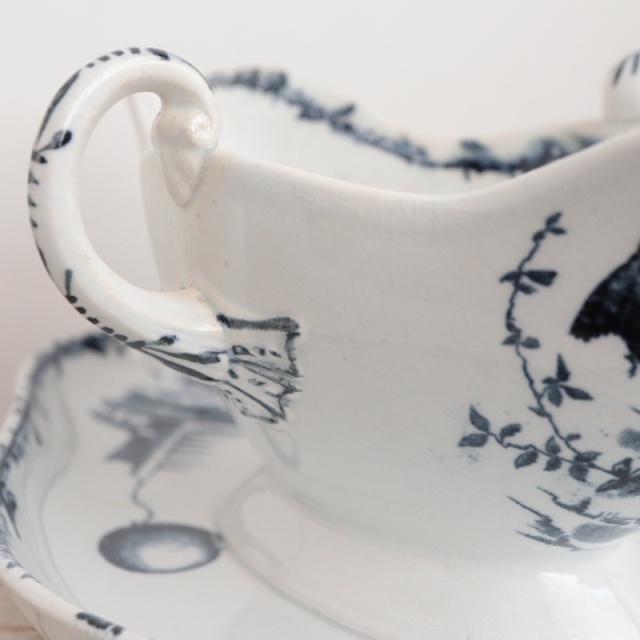【美品】フランスアンティーク Choisy le royソーシエール蓋付3456 BRESTOIS 蓋付きソーシエール/Choisy le Roi｜MAHOROBA MARKET