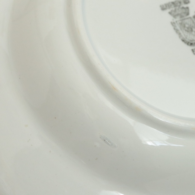 アンティークプレート 白深皿 フランス サルグミンヌ製 Sarreguemines & Digoin