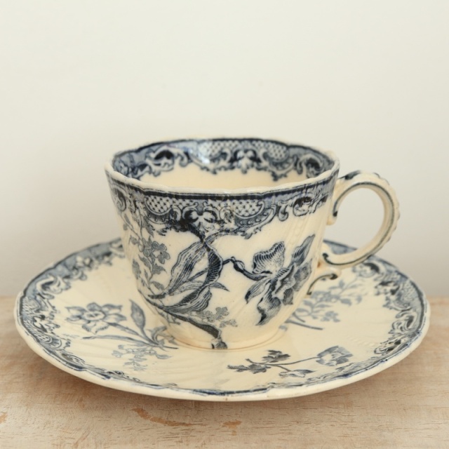 アンティーク コーヒーカップ＆ソーサー フォンタンジュ フランス サルグミンヌ製 FONTANGES U&C SARREGUEMINES