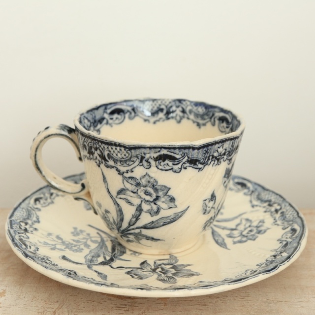 アンティーク コーヒーカップ＆ソーサー フォンタンジュ フランス サルグミンヌ製 FONTANGES U&C SARREGUEMINES
