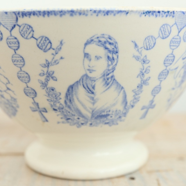 アンティーク カフェオレボウル ルルド SOUVENIR DE LOURDES フランス サルグミンヌ製 Digoin & Sarreguemines