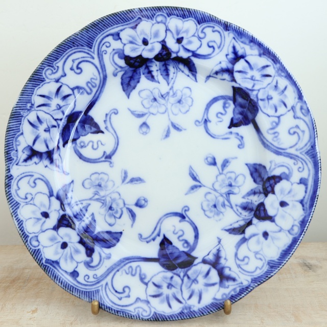 フランスアンティーク クレイユモントロー creil レリーフ デザート皿