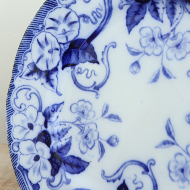 アンティークプレート デザート皿 FLORA フランス クレイユモントロー製 Creil Montereau