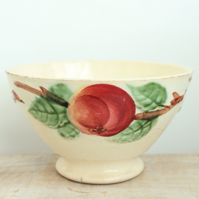 アンティーク カフェオレボウル リンゴ バルボティーヌ フランス ショワジールロワ製 Choisy le Roi