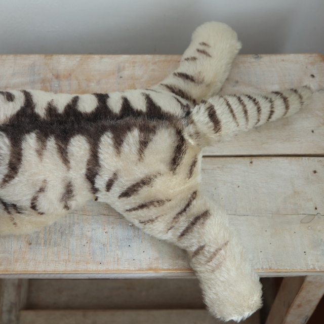 アンティーク シュタイフ お眠りネコ Steiff Floppy Kitty 28cm