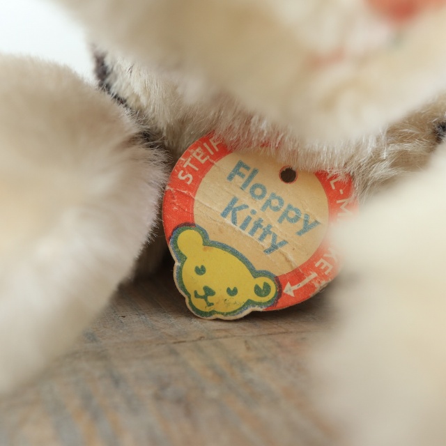 アンティーク シュタイフ お眠りネコ Steiff Floppy Kitty 28cm
