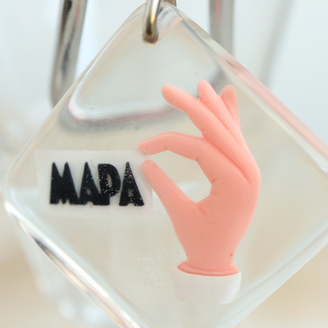 ブルボンキーホルダー ゴム手袋 MAPA