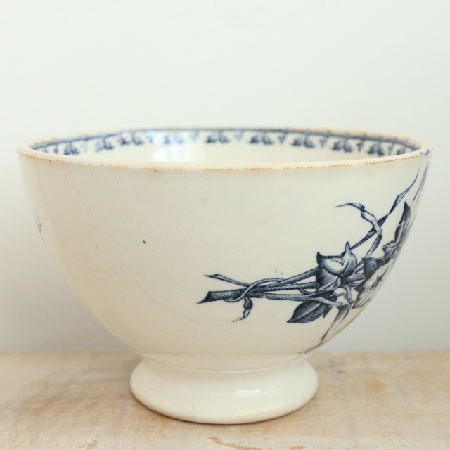 アンティーク カフェオレボウル カルメン CARMEN フランス サルグミンヌ製 OPAQUE Utzschneider & Cie Sarreguemines