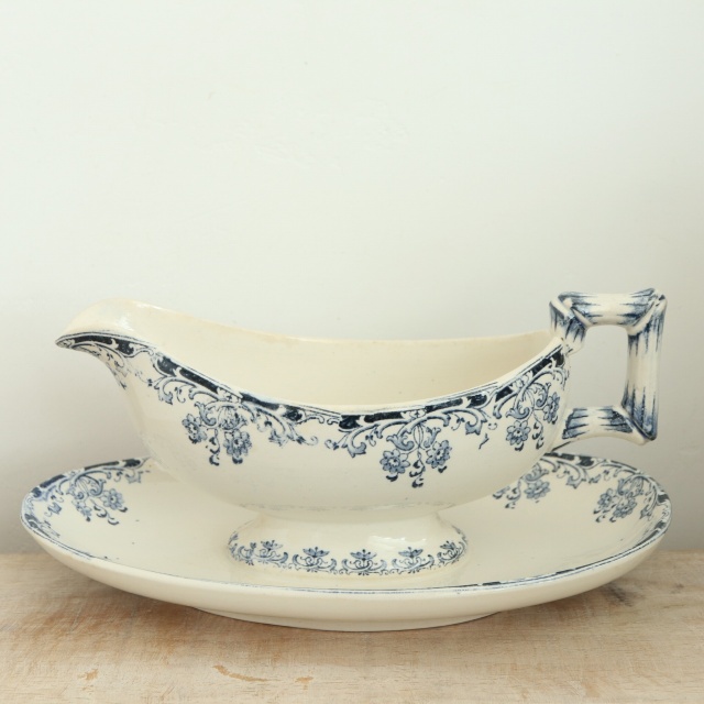 フランスアンティーク サルグミンヌ U&C ソーシエール